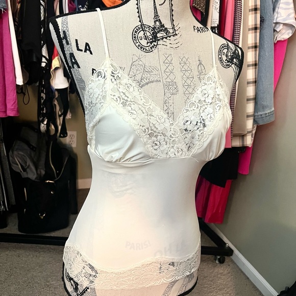 Off White/Cream Laced Lingerie Tank - Picture 1 of 3
